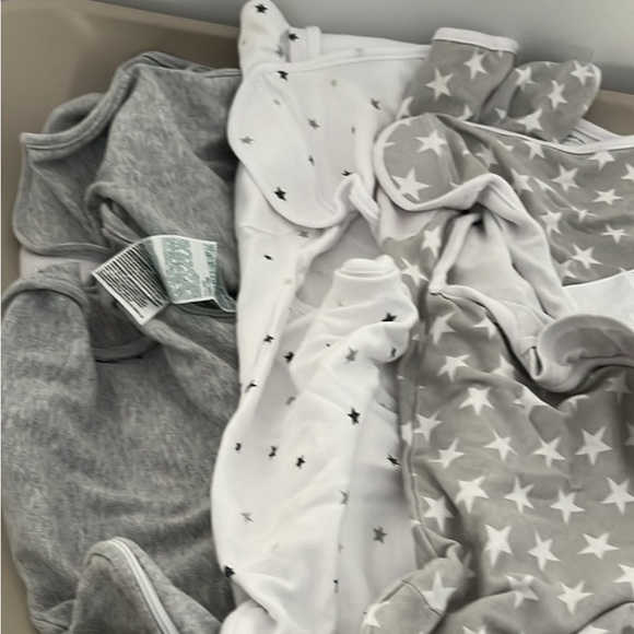 Baby swaddles - Picture 1 of 1